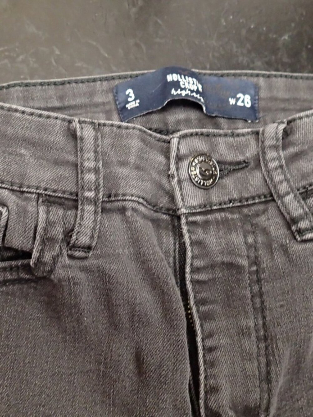 Hollister Crop HIgh Rise Black Woemns Jeans Size w26